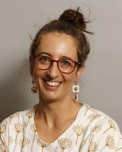 Dr Caroline Schuster