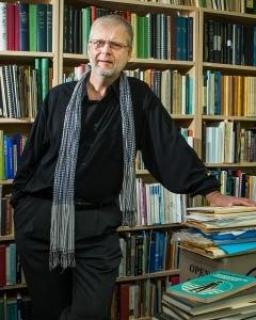 Emeritus Professor Matthew Spriggs