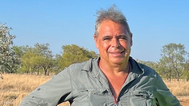 Towards an Australian Ochre Charter: Australian Indigenous Community Archaeologies from Within